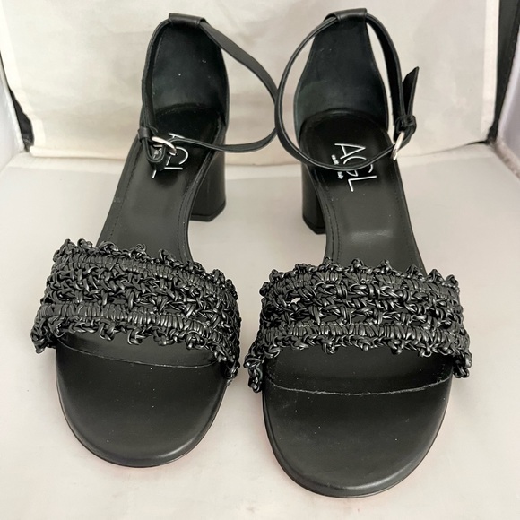 AGL Crochet Sandal with heel EU41 US11 - Picture 2 of 9